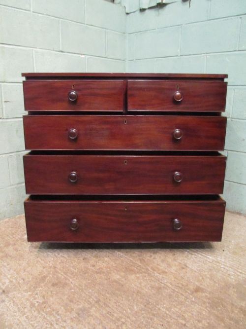 fig 2. ANTIQUE VICTORIAN MAHOGANY CHEST OF DRAWERS C1880