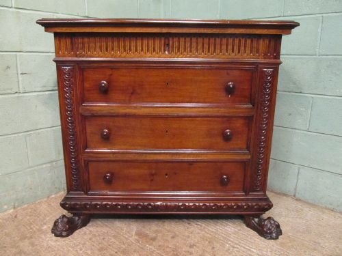 fig 1. ANTIQUE LATE 19TH CENTURY FRENCH CARVED OAK CHEST OF DRAWERS C1890