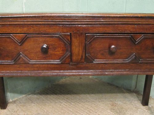 fig 2. ANTIQUE 18TH CENTURY SMALL COUNTRY OAK SIDEBOARD C1780
