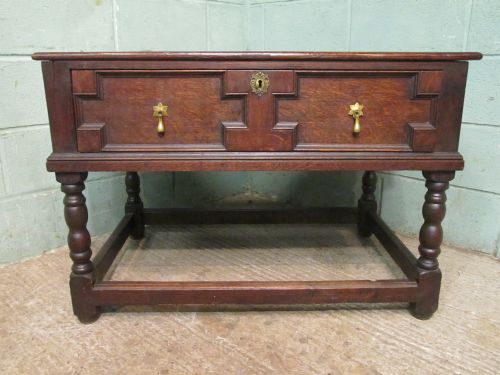 fig 1. ANTIQUE MID 18TH CENTURY COUNTRY OAK SIDE TABLE C1750