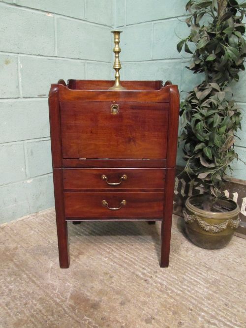 fig 1. ANTIQUE 18TH CENTURY MAHOGANY BEDSIDE CABINET C1780