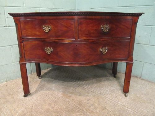 fig 1. ANTIQUE REGENCY MAHOGANY SERPENTINE CHEST OF DRAWERS C1820