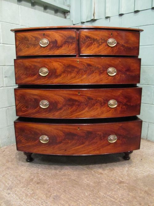 fig 2. ANTIQUE EARLY VICTORIAN FLAMED MAHOGANY BOW FRONT CHEST OF DRAWERS C1840