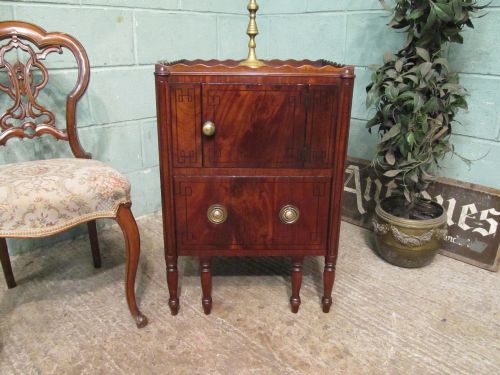 Antique 18th Century Mahogany Tray Top Bedside Cabinet C1780