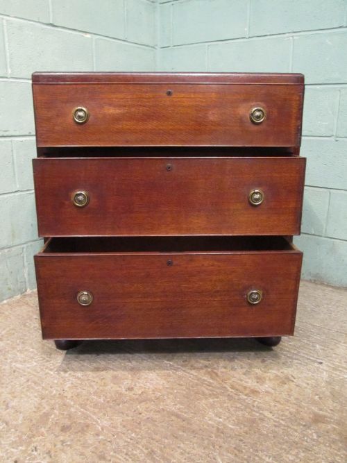 fig 2. ANTIQUE EARLY VICTORIAN COUNTRY OAK CHEST OF DRAWERS C1840