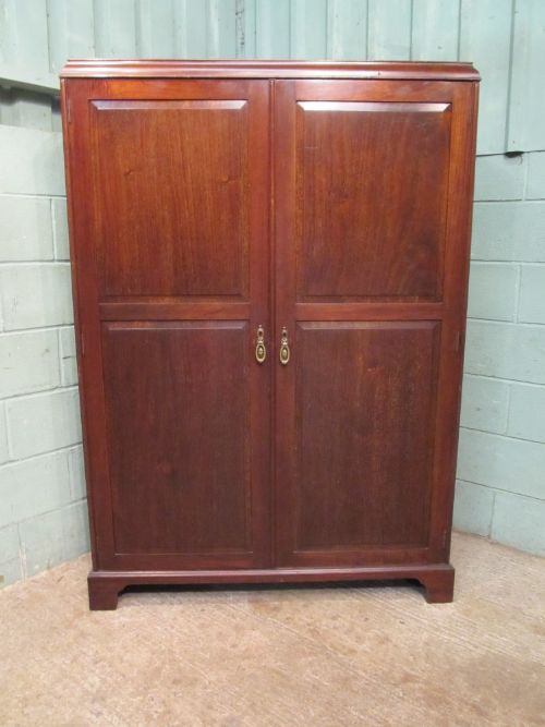 fig 1. ANTIQUE EDWARDIAN MAHOGANY GENTS WARDROBE COMPACTUM C1900