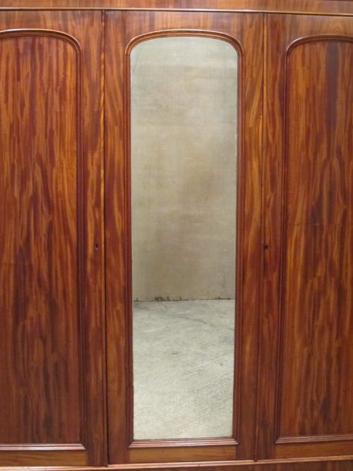 fig 1. ANTIQUE VICTORIAN MAHOGANY TRIPLE WARDROBE COMPACTUM C1880
