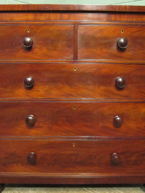 fig 2. ANTIQUE VICTORIAN MAHOGANY CHEST OF DRAWERS C1880