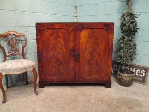 Antique Georgian Regency Flamed Mahogany Low Press C1820