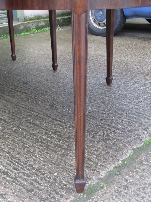 fig 2. Antique Edwardian Mahogany Extending Dining Table Seats 14-16 c1900