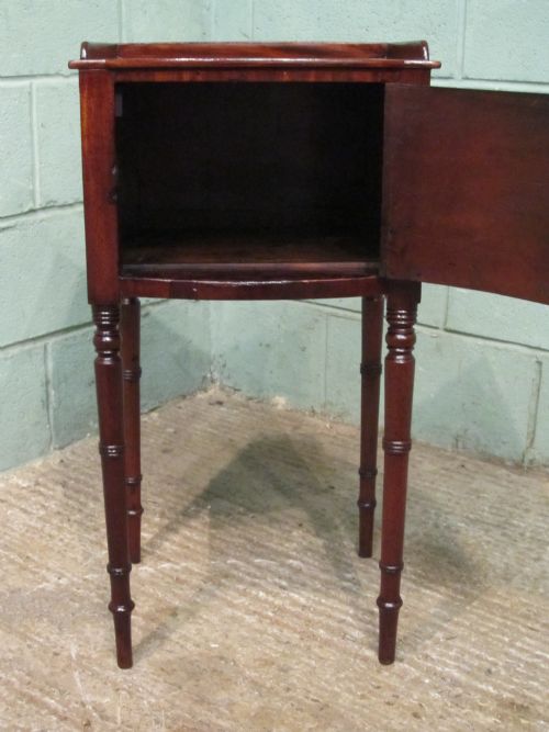 fig 2. Antique Regency Mahogany Bedside Cabinet C1820
