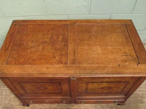 fig 2. Antique George 111 Oak Mule Chest Coffer C1780