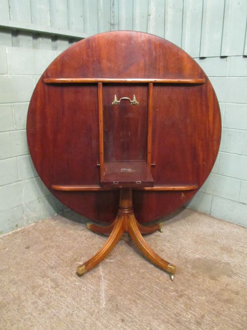 fig 1. Antique Edwardian Mahogany Tilt Top Dining Table C1900 seats 8-10