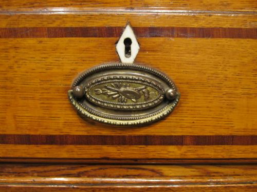 fig 1. Antique Georgian Oak & Mahogany Chest of Drawers c1780