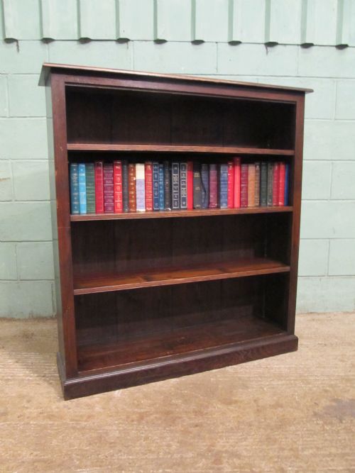 fig 2. Antique Victorian Oak Open Bookcase c1880