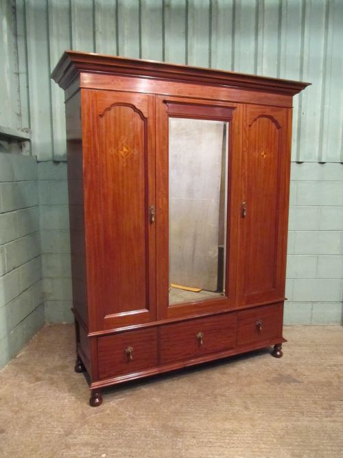 fig 3. Antique Edwardian Mahogany Triple Wardrobe c1900