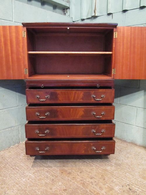 fig 1. ANTIQUE FLAMED MAHOGANY TALLBOY CHEST OF DRAWERS with brush slide C1920