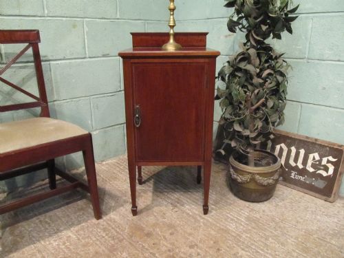 Antique Edwardian Mahogany Bedside Cabinet Pot Cupboard by Warring & Gillow C1900
