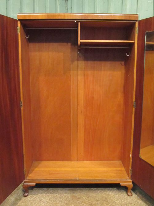 fig 2. Antique Walnut 3 Piece Bedroom Suite By Warring & Gillow c1920