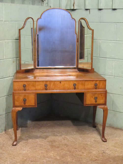 fig 3. Antique Walnut 3 Piece Bedroom Suite By Warring & Gillow c1920