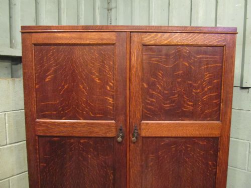 fig 1. Antique Oak Wardrobe compactum c1920