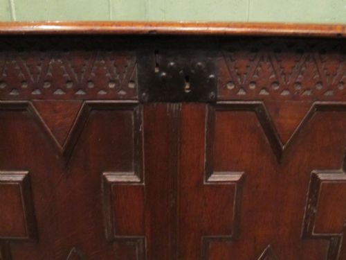 fig 1. Antique George 111 Large oak coffer c1780