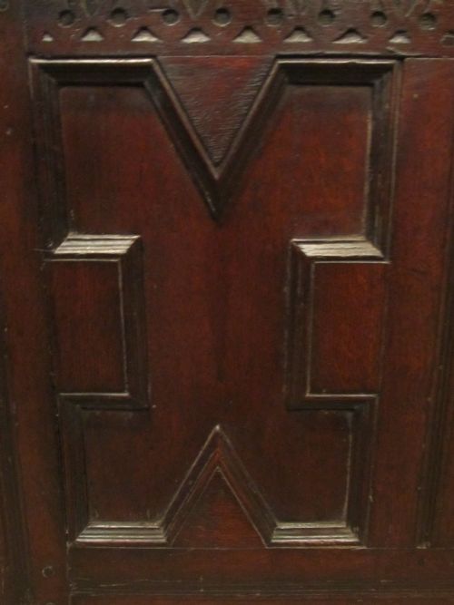 fig 2. Antique George 111 Large oak coffer c1780