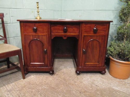 Antique Victorian Mahogany Twin Pedestal Desk C1880