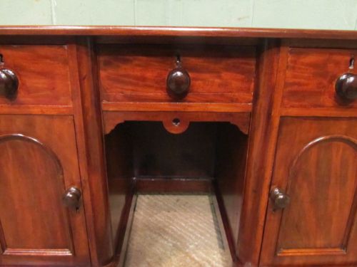 fig 2. Antique Victorian Mahogany Twin Pedestal Desk c1880