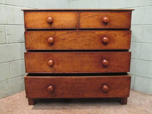 fig 2. Antique Georgian Country Oak Chest of Drawers c1780