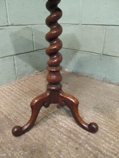 fig 2. Antique Edwardian Mahogany Tripod Chess Table c1900