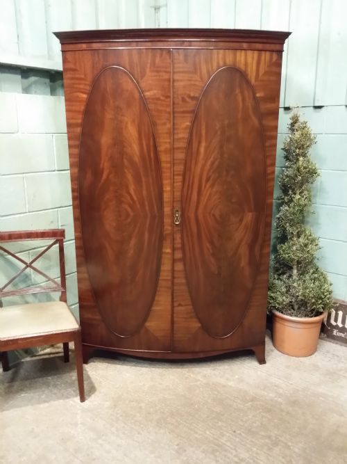 Antique Mahogany Bowfront Double Wardrobe by Waring & Gillow C1920