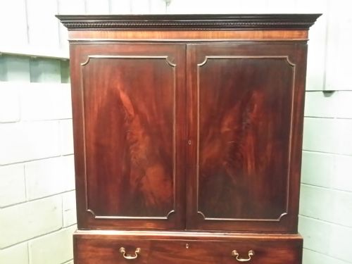fig 1. Antique George III Mahogany Clothes Press c1780