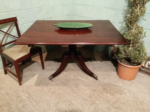 fig 1. Antique Regency Mahogany Tilt Top Breakfast Table c1820