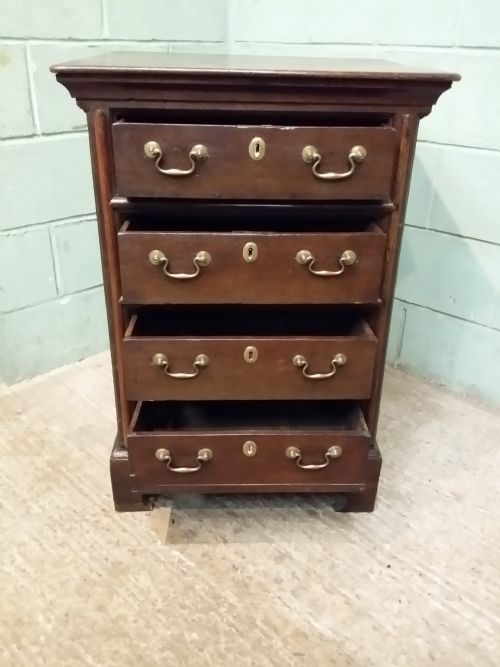 fig 2. Antique Early 18th Century Country Oak Chest of Drawers c1710
