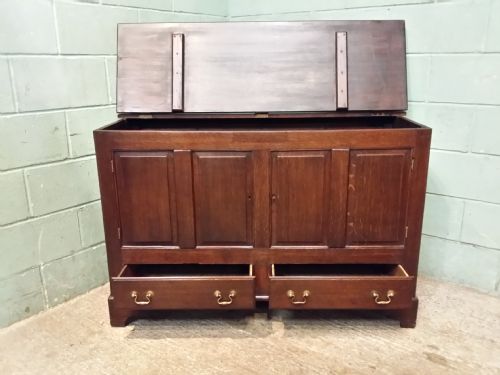 fig 1. Antique George III Oak Mule Chest c1780