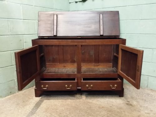 fig 2. Antique George III Oak Mule Chest c1780