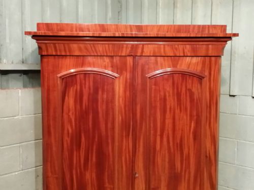 fig 2. ANTIQUE VICTORIAN MAHOGANY DOUBLE WARDROBE COMPACTUM C1880