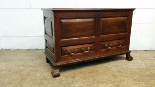 fig 1. ANTIQUE LATE GEORGIAN JOINED OAK MULE CHEST C1800