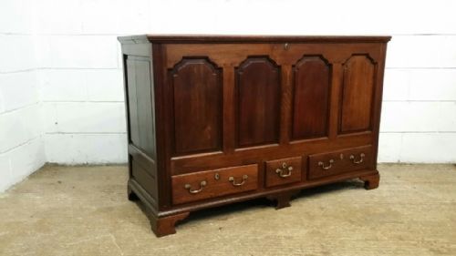 fig 2. ANTIQUE LARGE GEORGIAN PERIOD JOINED OAK MULE CHEST C1780