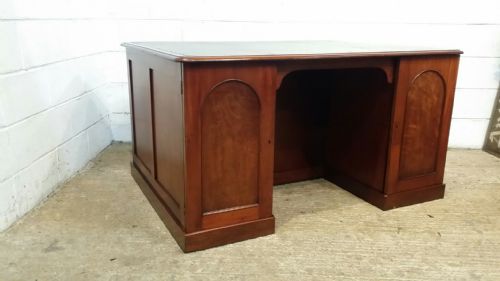 fig 2. ANTIQUE VICTORIAN MAHOGANY PARTNERS DESK C1880