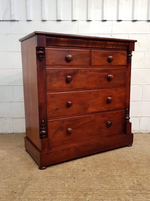 fig 1. ANTIQUE VICTORIAN MAHOGANY CHEST OF DRAWERS C1870