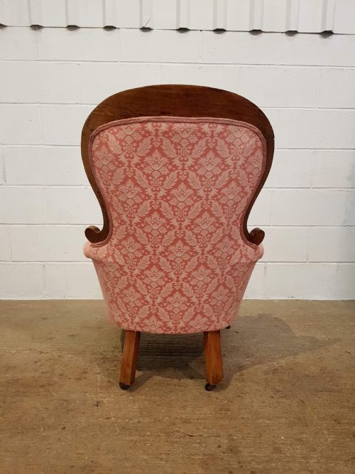 fig 1. ANTIQUE VICTORIAN WALNUT SHOW FRAME SPOON BACK ARMCHAIR C1880