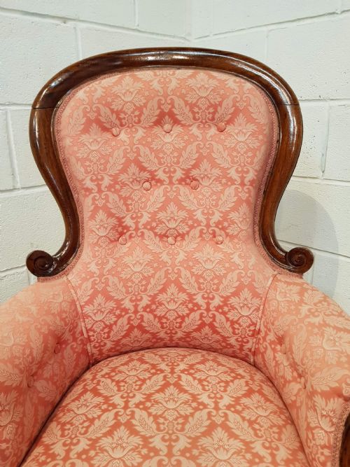 fig 2. ANTIQUE VICTORIAN WALNUT SHOW FRAME SPOON BACK ARMCHAIR C1880