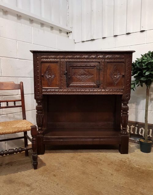 fig 1. ANTIQUE 18TH CENTURY PERIOD CARVED JOINED OAK BUFFET C1780