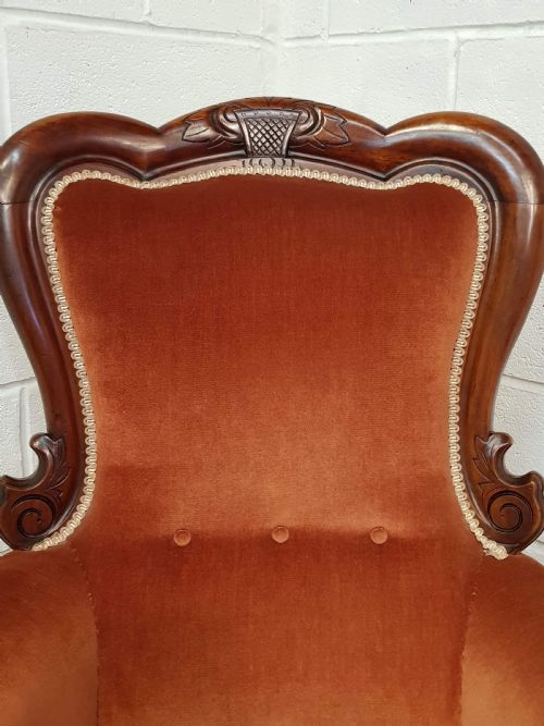 fig 1. ANTIQUE VICTORIAN WALNUT ARMCHAIR C1880