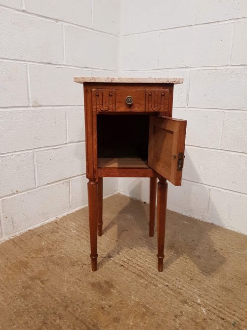 fig 1. ANTIQUE PAIR FRENCH MEDIUM OAK MARBLE TOPPED BEDSIDE CABINETS C1920