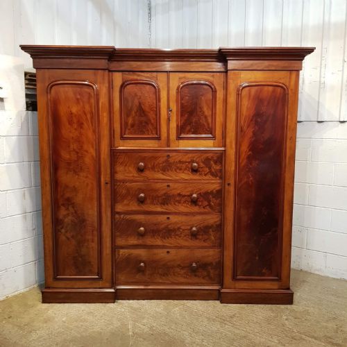 fig 1. ANTIQUE VICTORIAN FLAMED MAHOGANY INVERTED BREAKFRONT TRIPLE WARDROBE COMPACTUM C1880