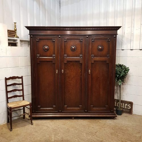 Antique Edwardian Oak Triple Wardrobe C1900