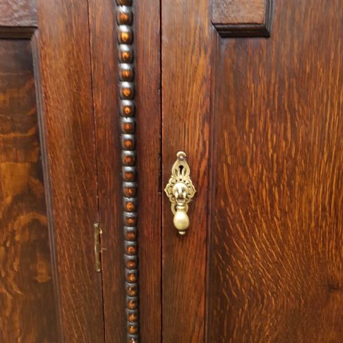 fig 2. ANTIQUE EDWARDIAN OAK TRIPLE WARDROBE C1900
